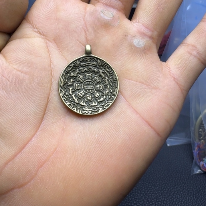 泥塑藏式风格九宫格..