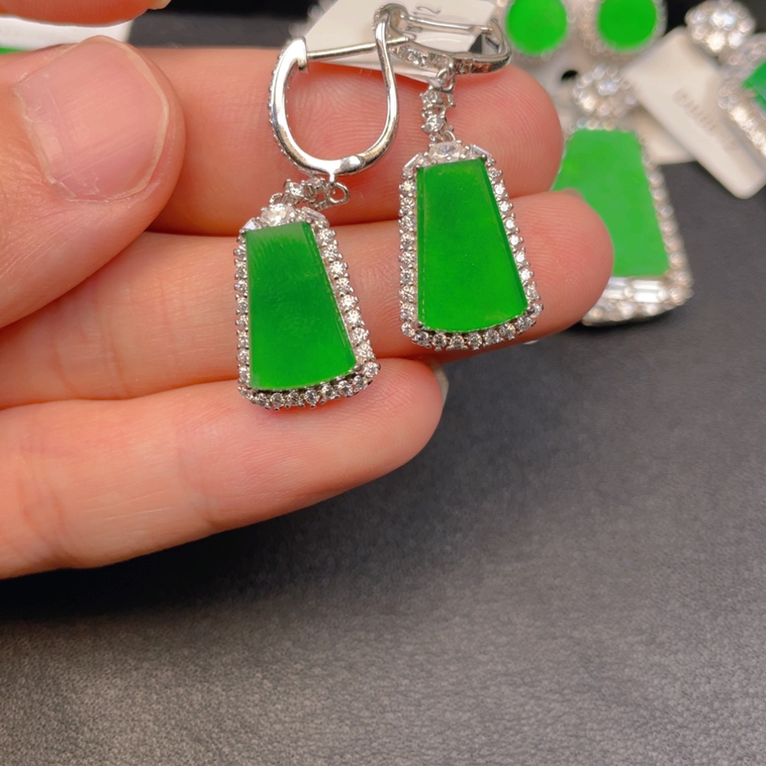 翡翠银S925镶嵌颈饰