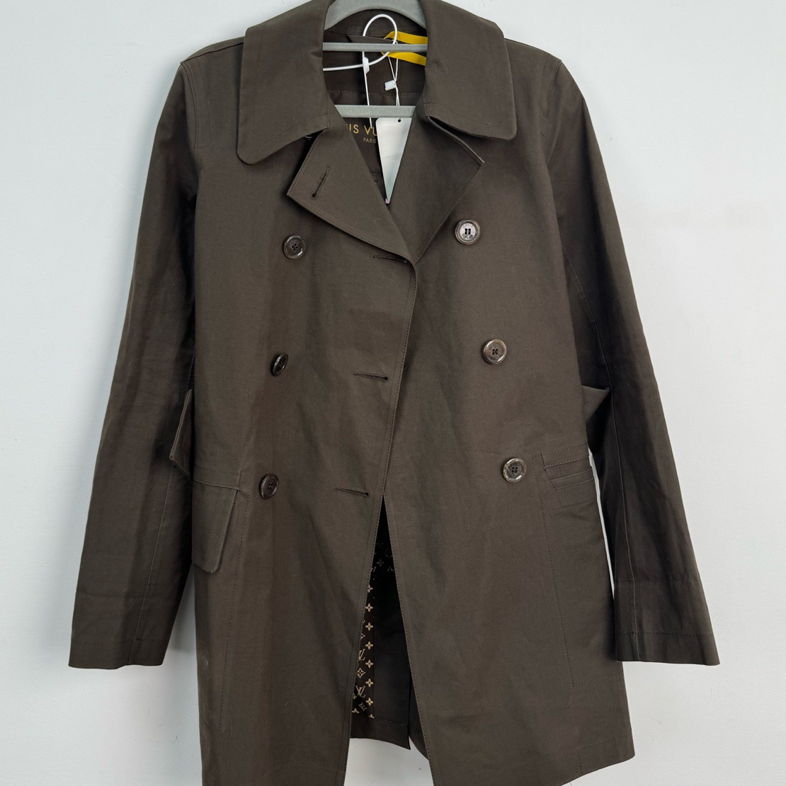 95新 LouisVuitton/路易威登 34码 lv内里满印风衣 ff0063