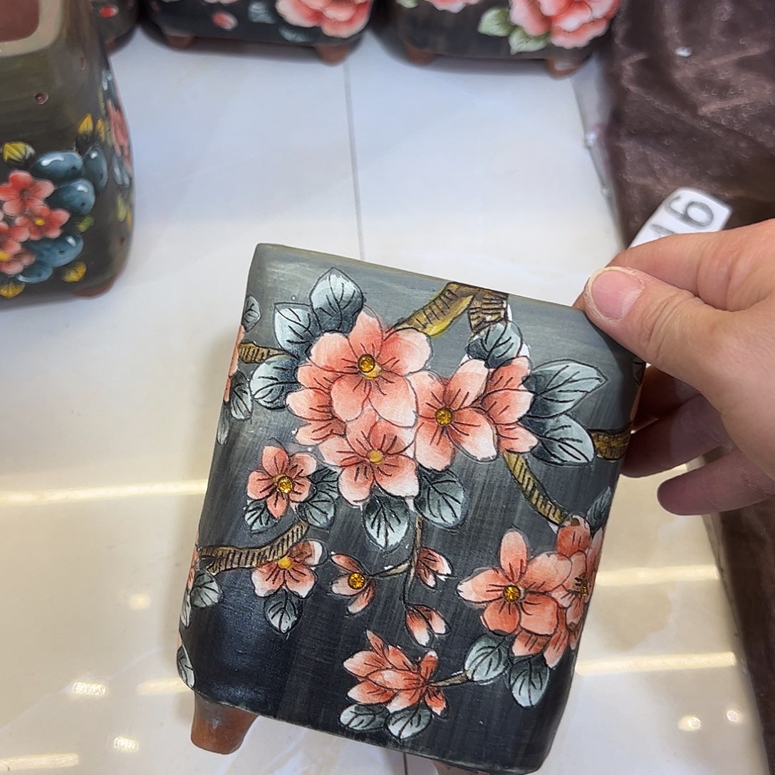 我***了景德镇炫彩手绘陶瓷花盆