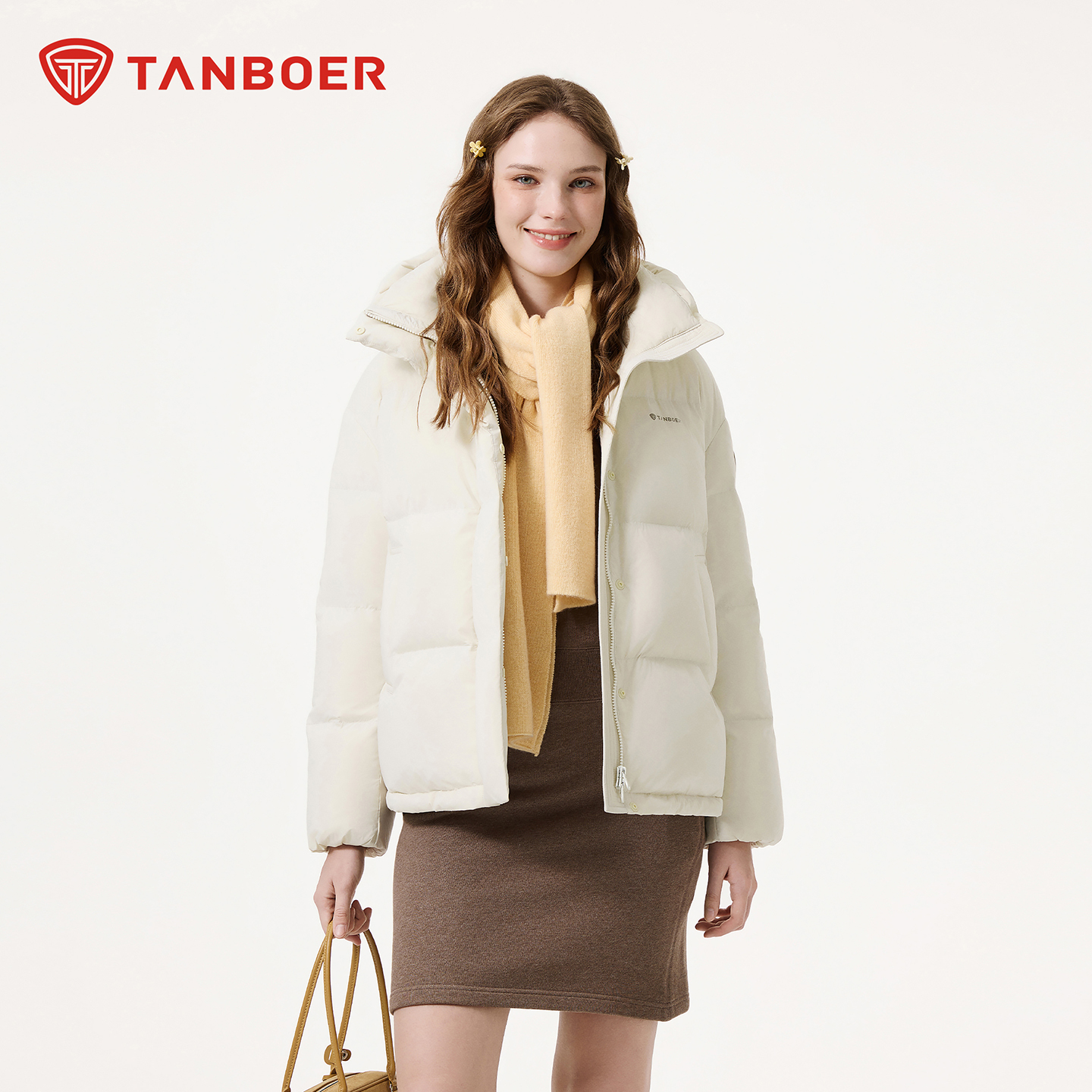 坦博尔羽绒服女士短款2025新款爆款加厚时尚连帽防风小个子外套
