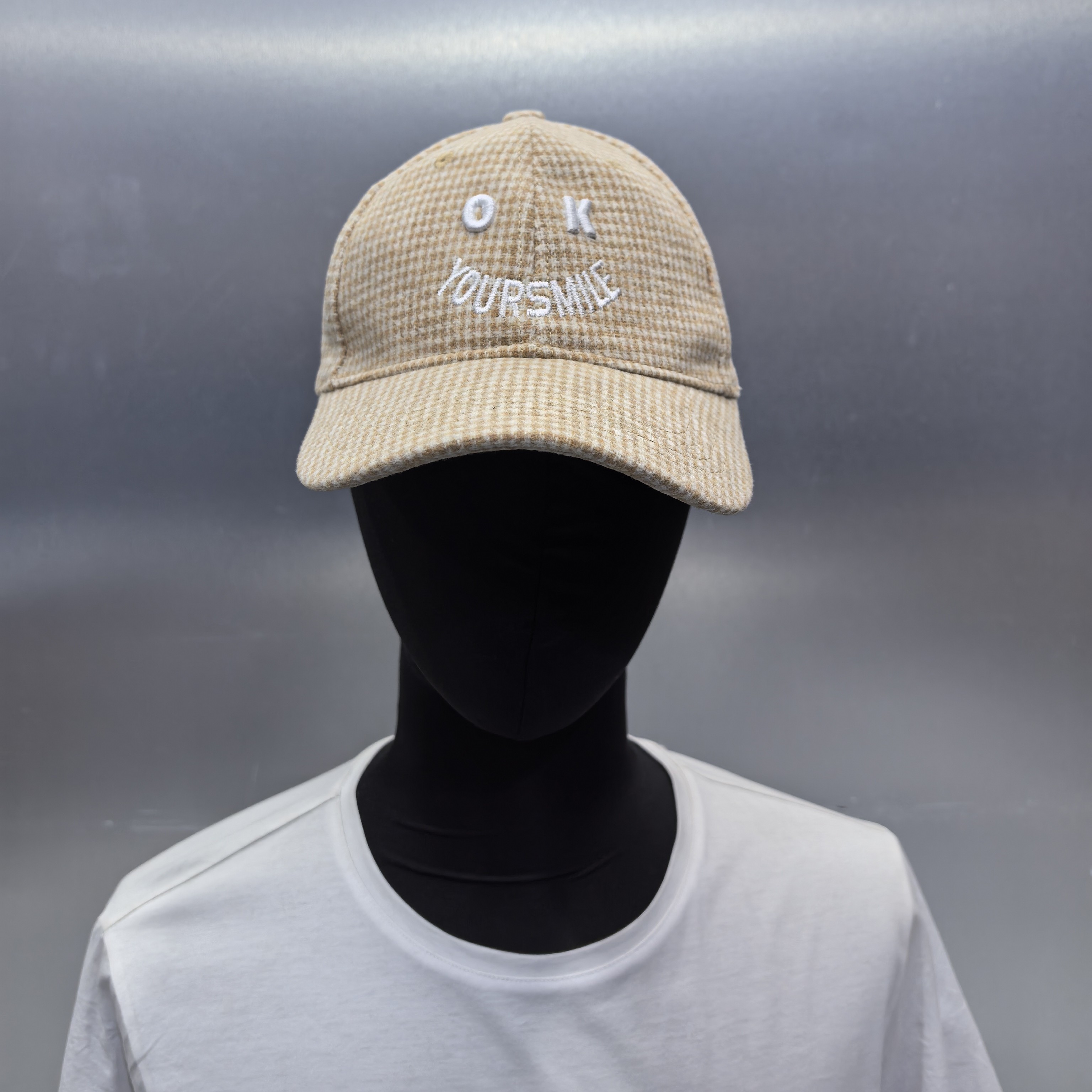 福利区-122299-NIN韩系格子显脸小刺绣鸭舌帽