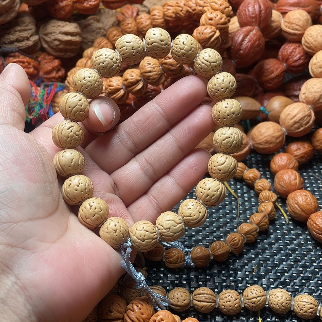 小***～文玩核桃手串金丹