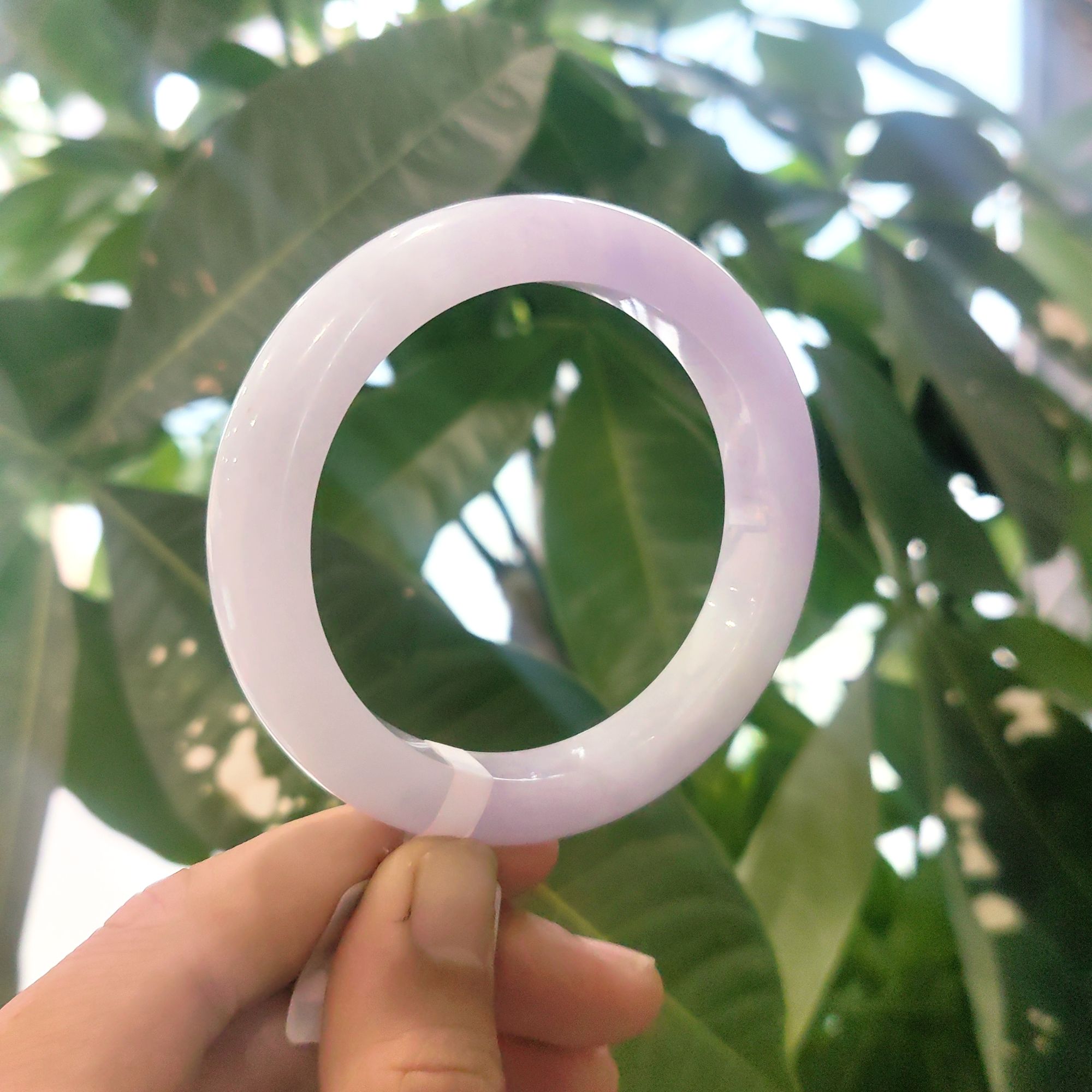 缅甸A货翡翠手镯编号131圈口57.6条宽12条厚10.4