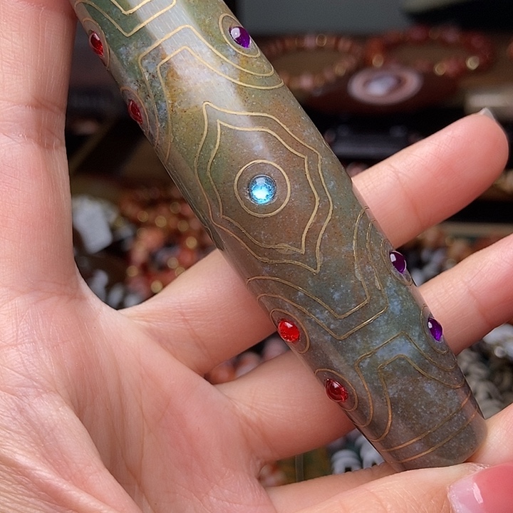 火****十五眼天珠送木架子