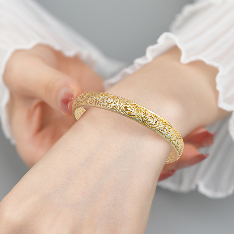 SZ022 银色金纹颂手镯