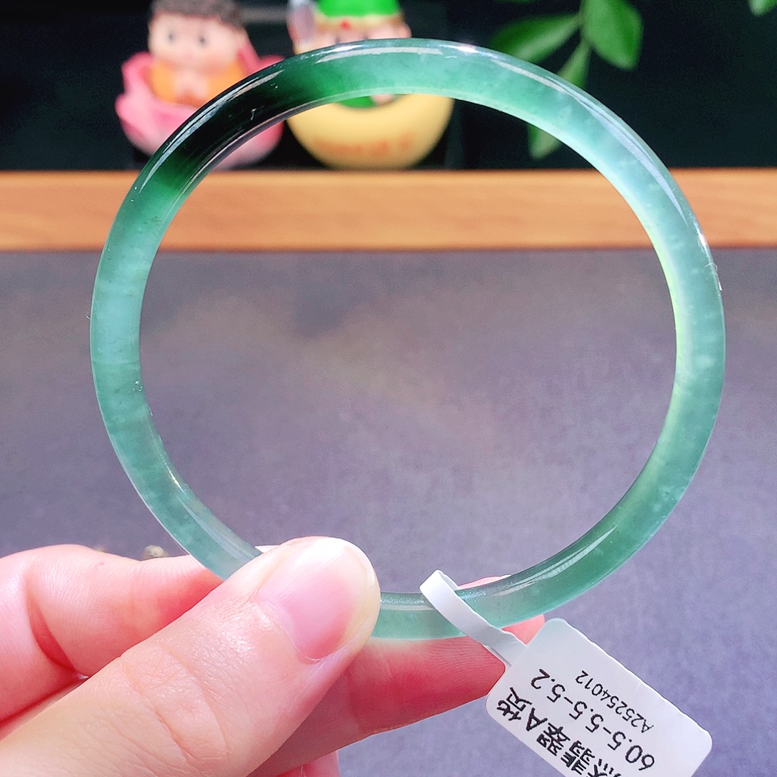 翡翠未镶嵌手镯天然翡翠