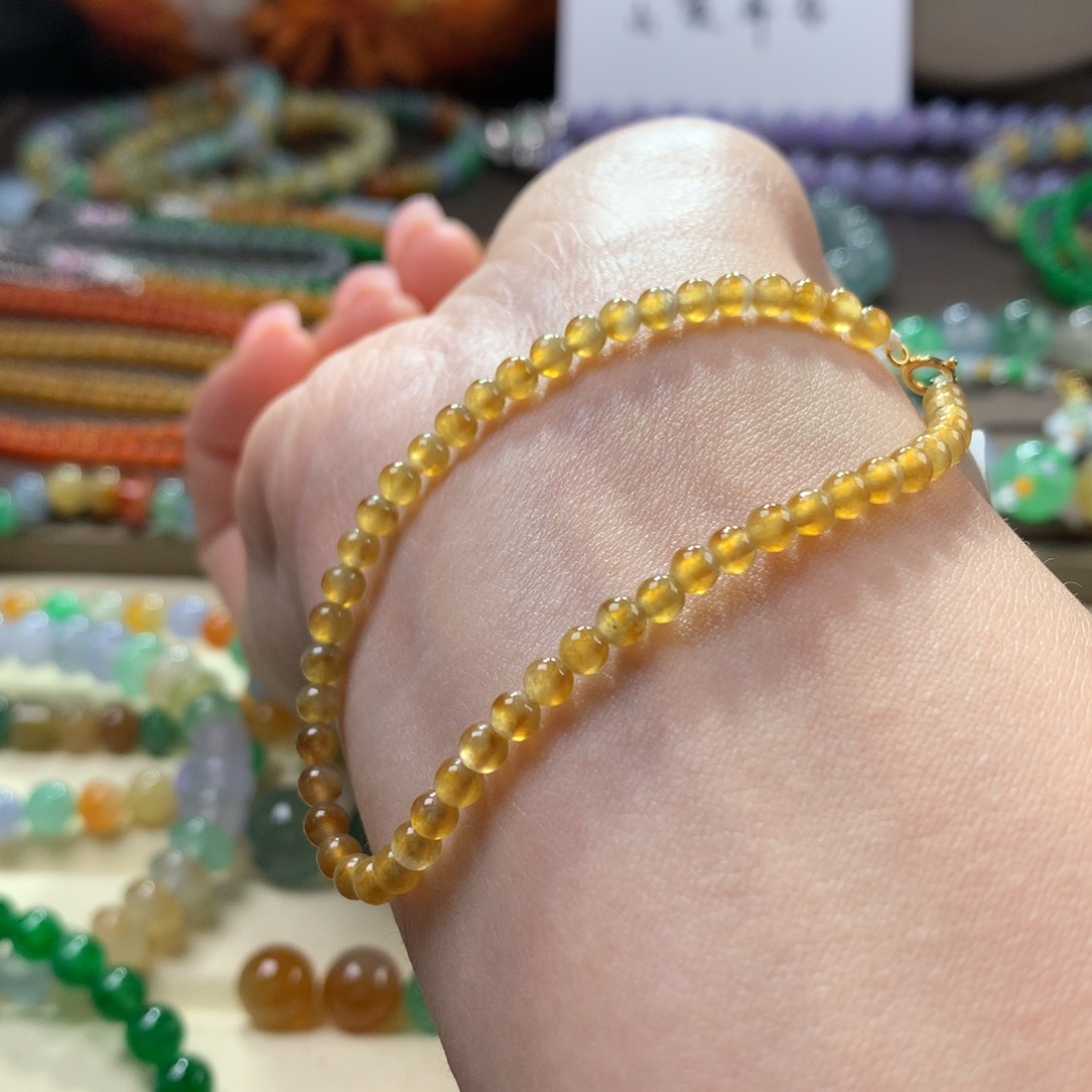 翡翠手链未镶嵌宠粉福利，冰黄满色卡3.3