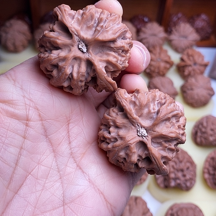 【闪购商品】文玩核桃吊坠42苹果园