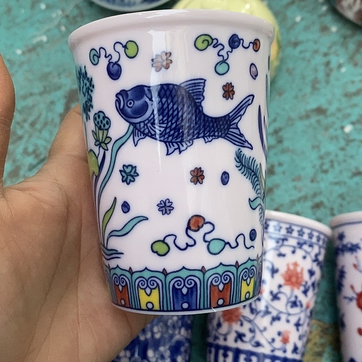 摆件陶红稀土斗彩鱼藻可乐杯