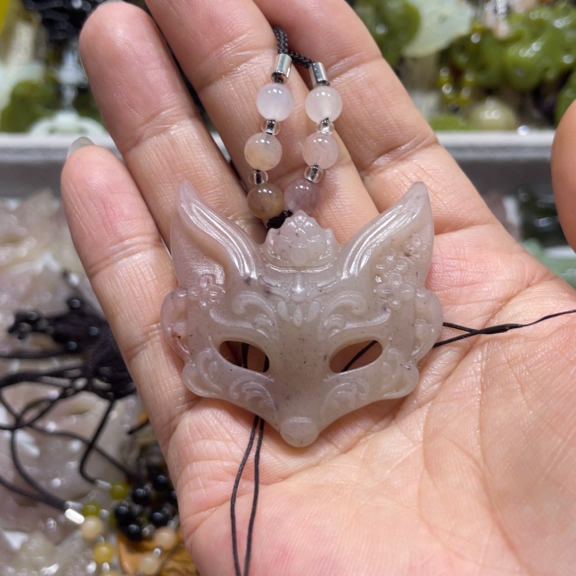 【闪购商品】岫玉颈饰未镶嵌大**?70吊坠