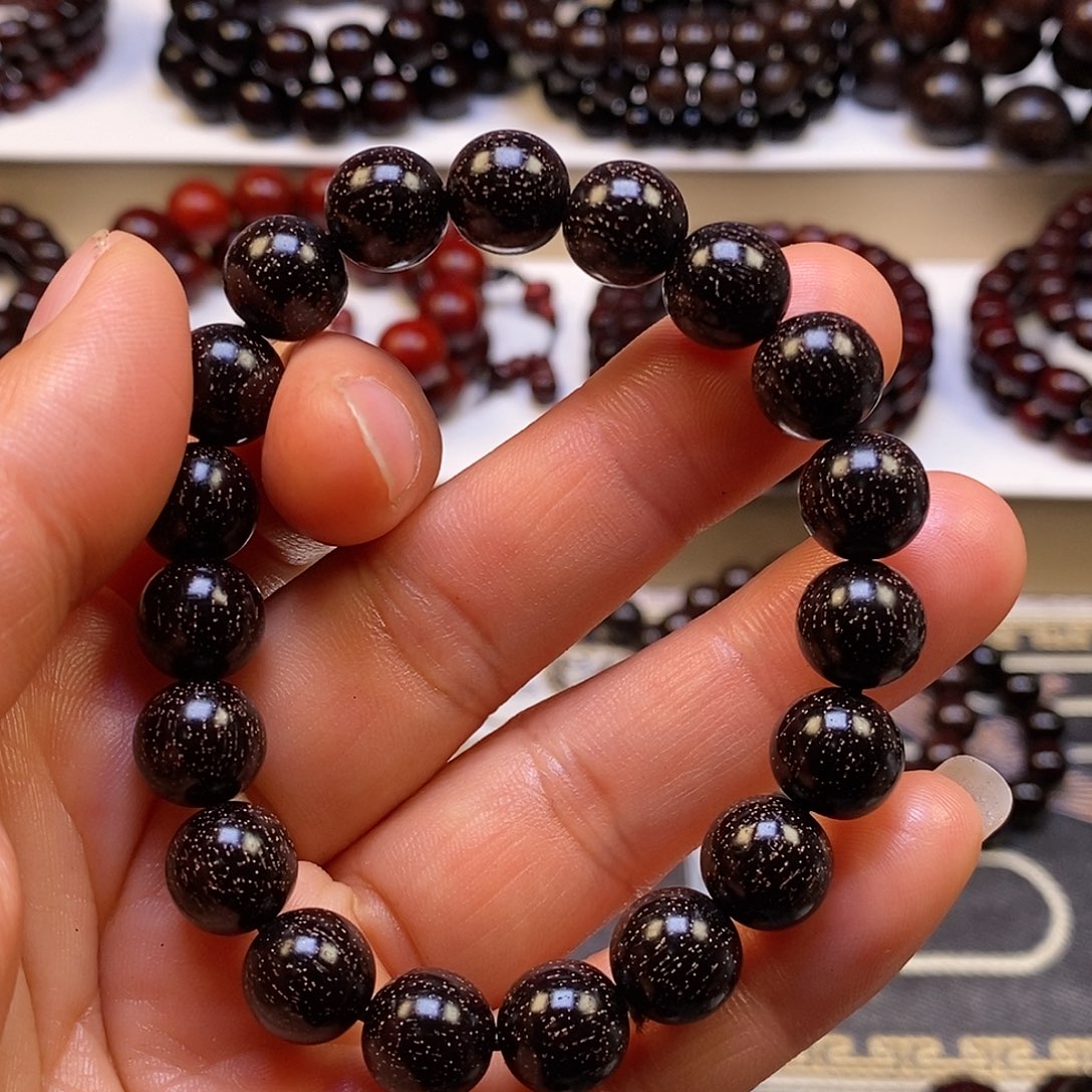 檀香紫檀（小叶紫檀）1.0爆