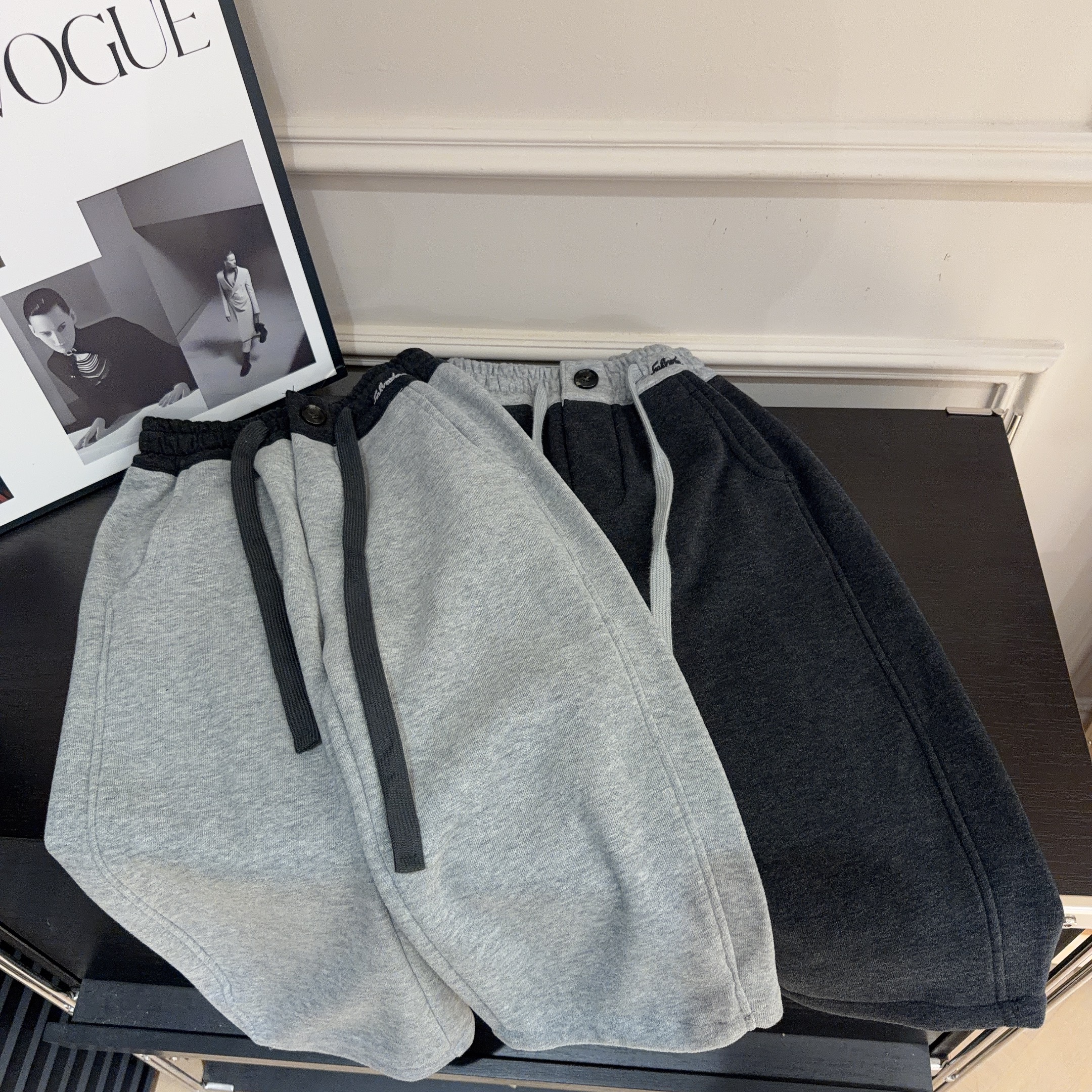 【两个小盆友】冬季儿童韩版休闲卫裤男女童加绒宽松宽松裤子881707