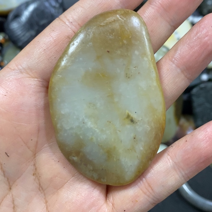未镶嵌和田玉（糖玉）挂件