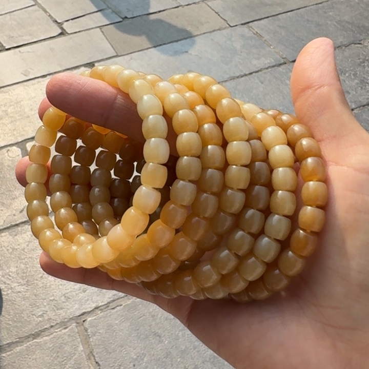 和田玉未镶嵌颈饰新疆且末糖帅弟弟F多样性拍一发一