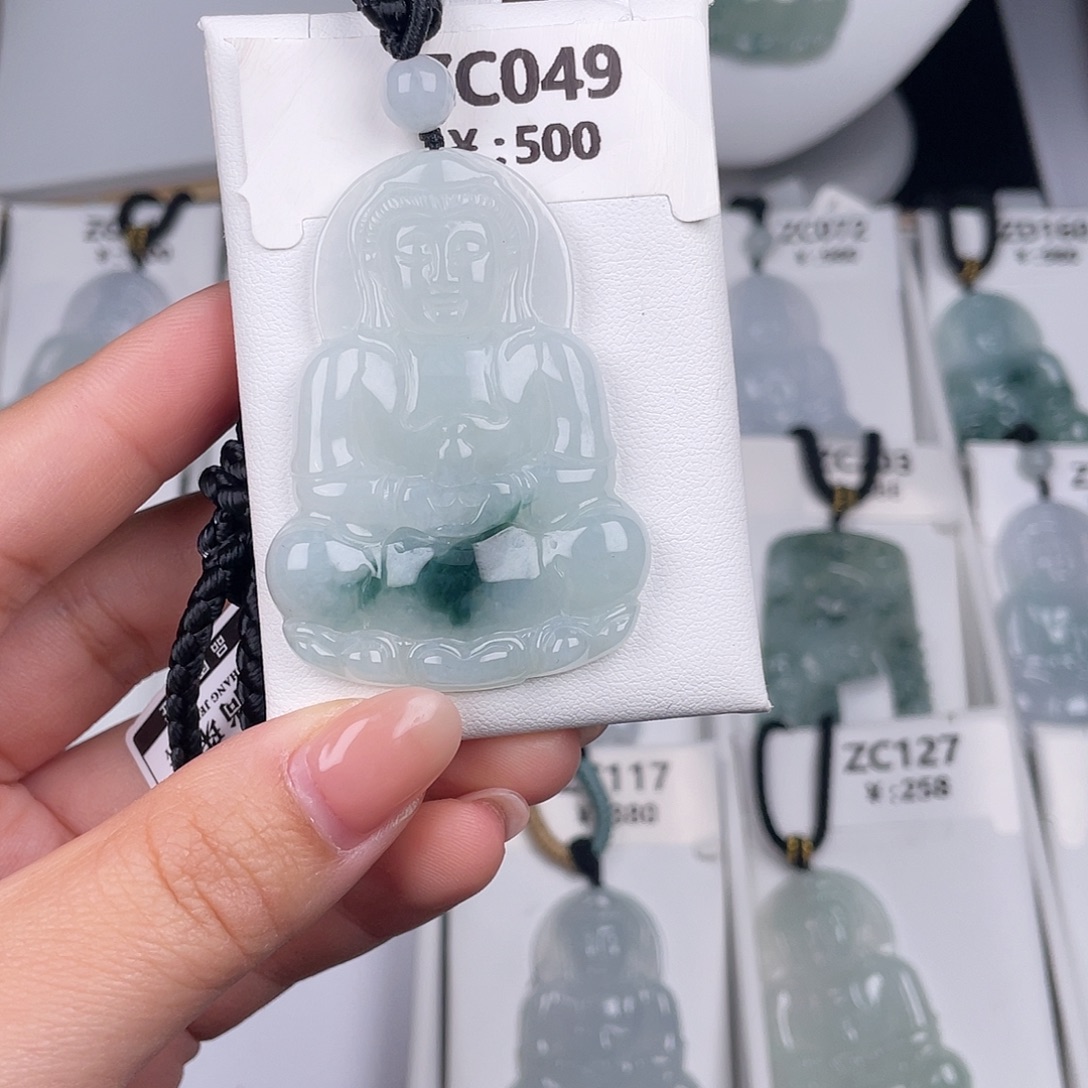 翡翠未镶嵌颈饰zc049