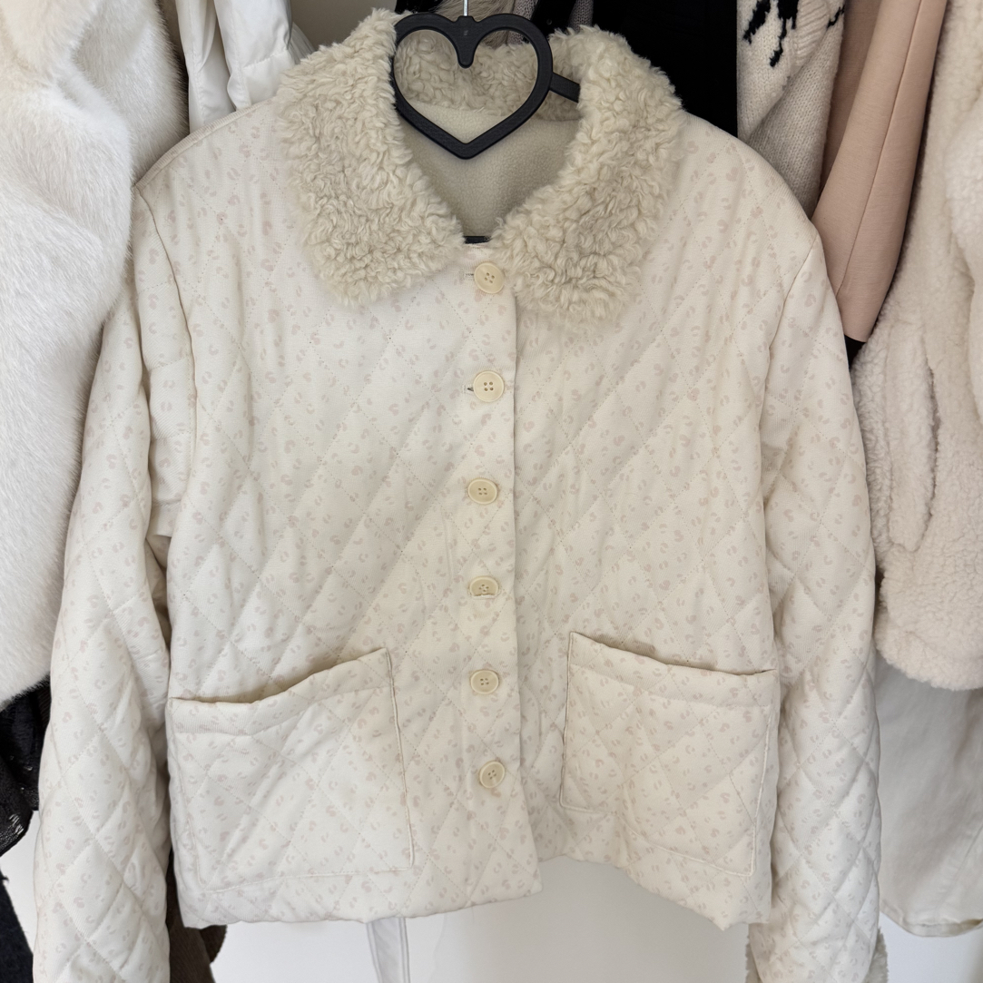 日系少女温柔风奶油色系菱格棉服外套