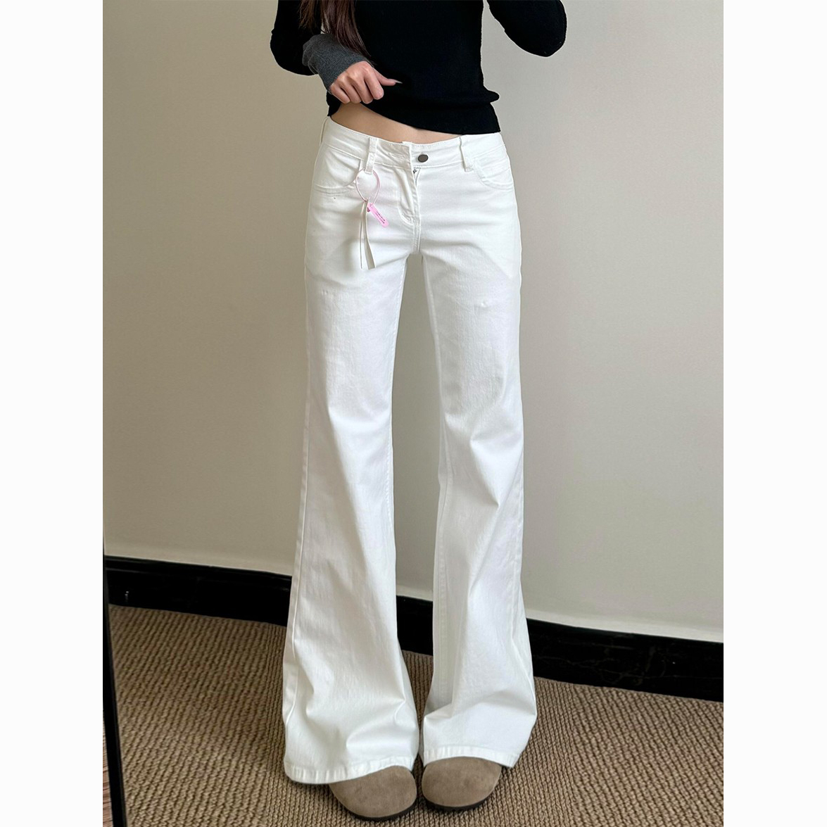白色微喇叭低腰牛仔裤女夏季新款辣妹修身阔腿显瘦直筒马蹄长裤子