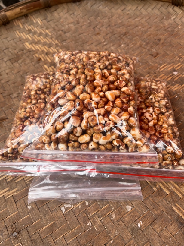 贵州本地自制爆米花 老式爆米花0890后的童年味道