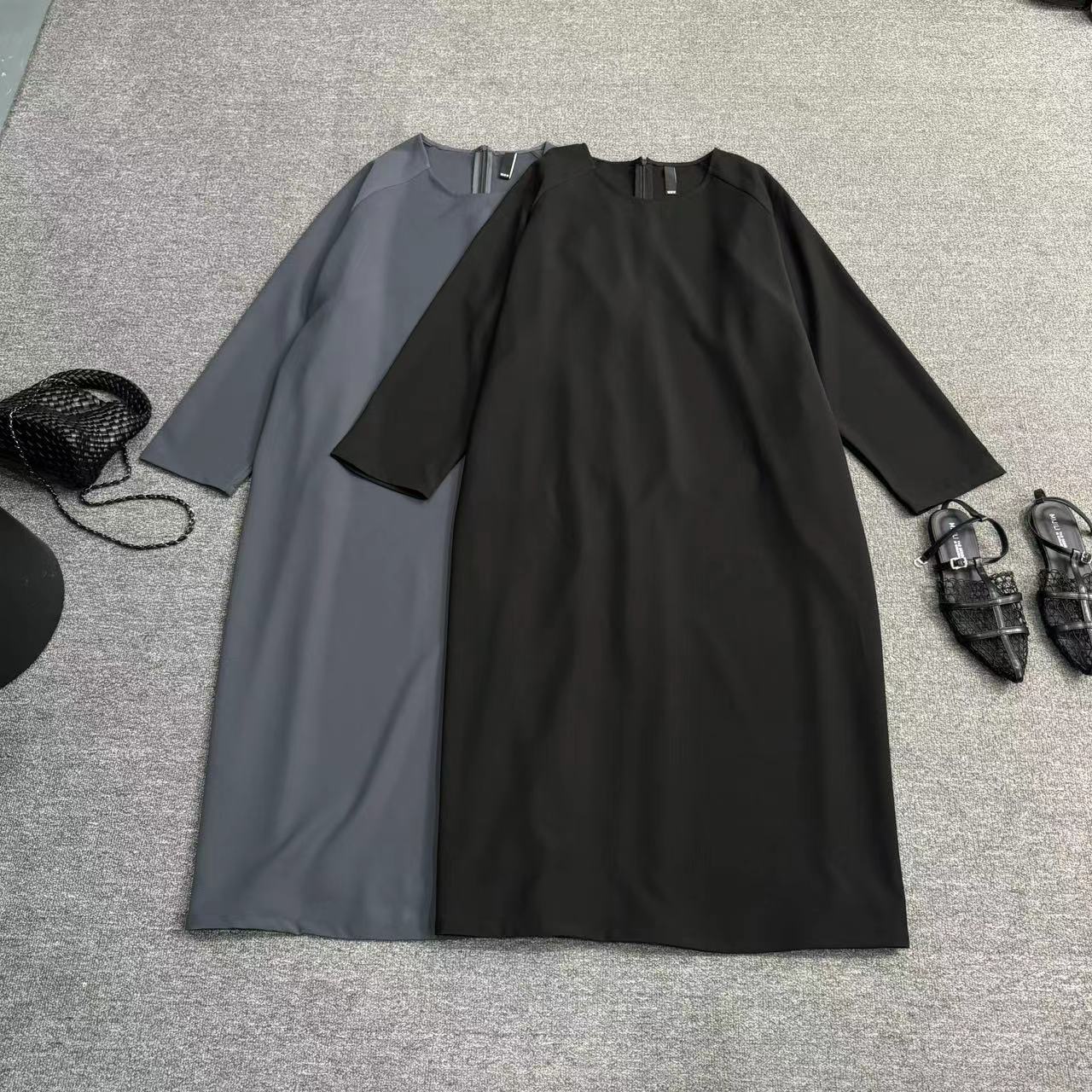 瑶睿安No退No换！！慎拍！！小众设计大码直筒纯色连衣长裙 3321-1