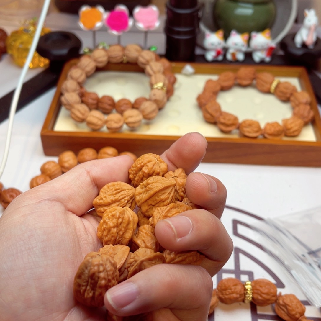 文玩核桃手串樊*蛤蟆头