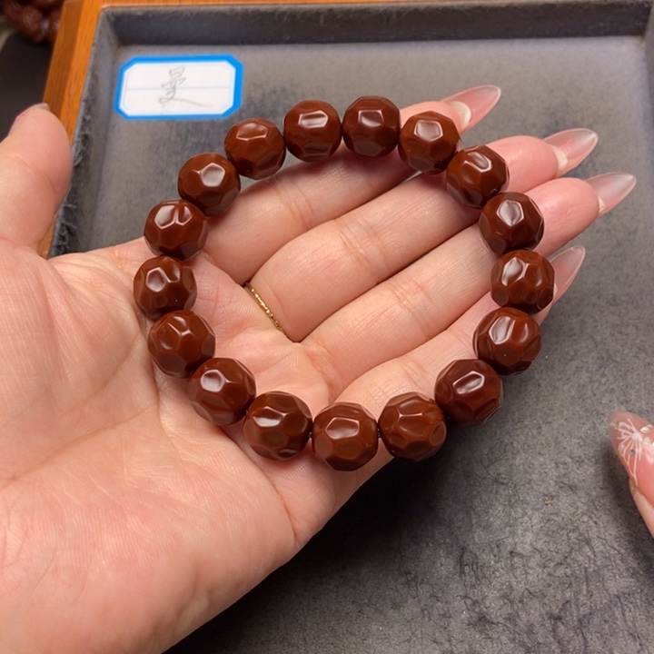 猴头核桃吊坠菩提