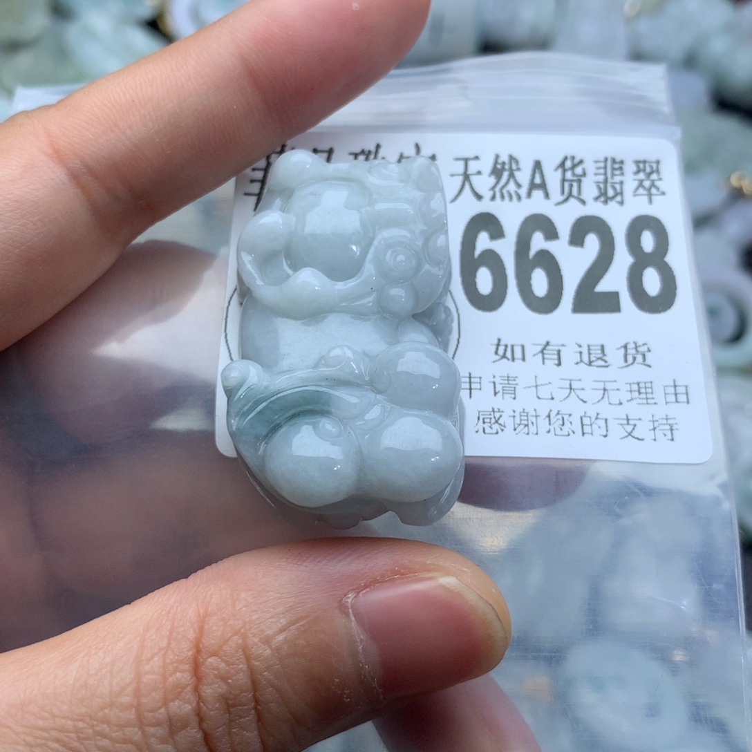 翡翠颈饰未镶嵌6628。