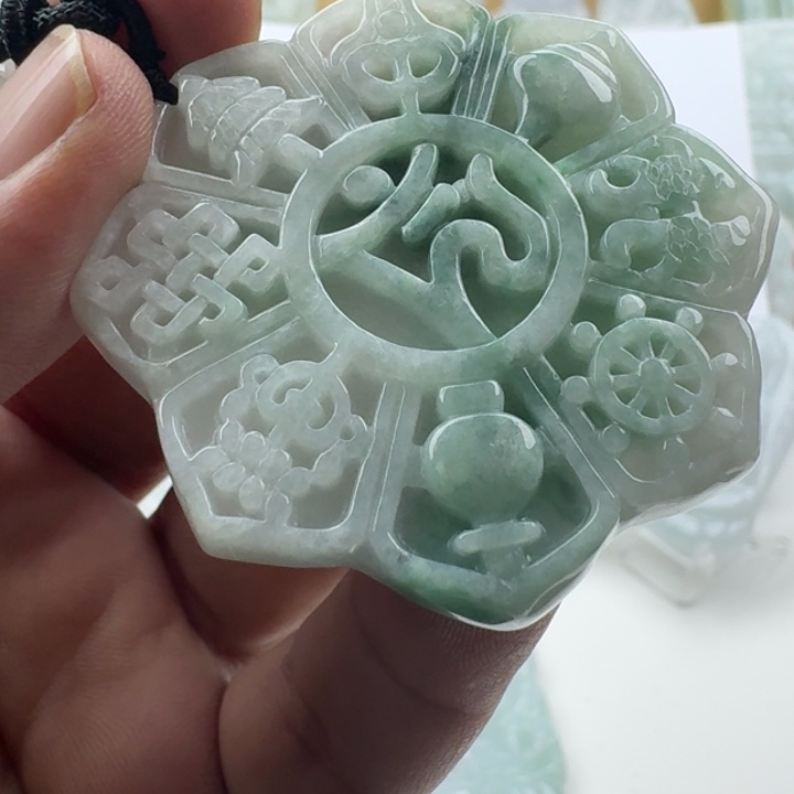 翡翠未镶嵌颈饰天然缅甸A货翡翠