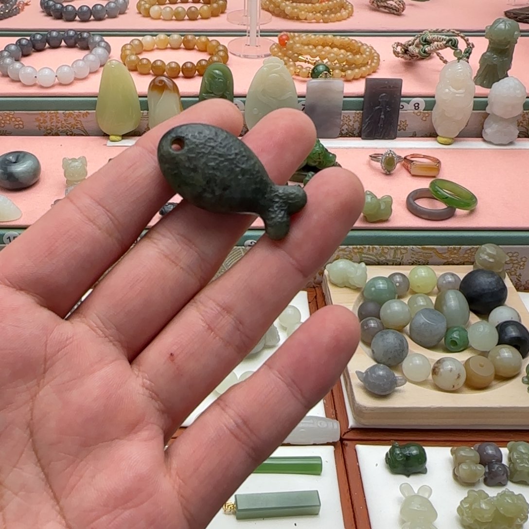 和田玉未镶嵌吊坠(不含链)