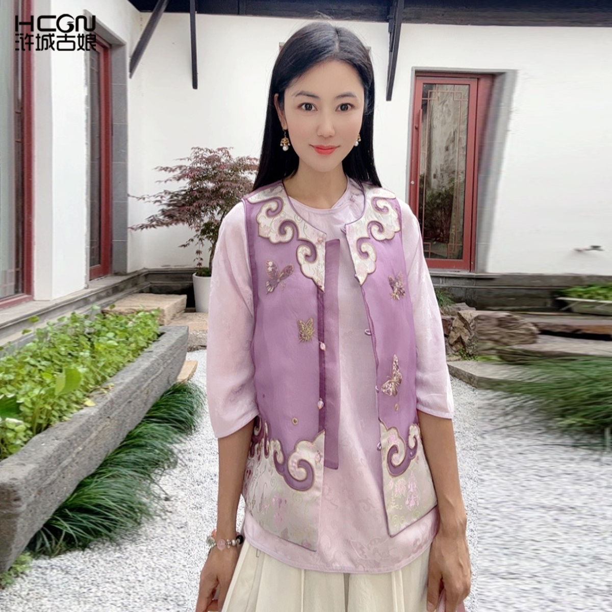浒城古娘国风中式刺绣舒适外穿无袖坎肩薄款高端马甲WH0500219