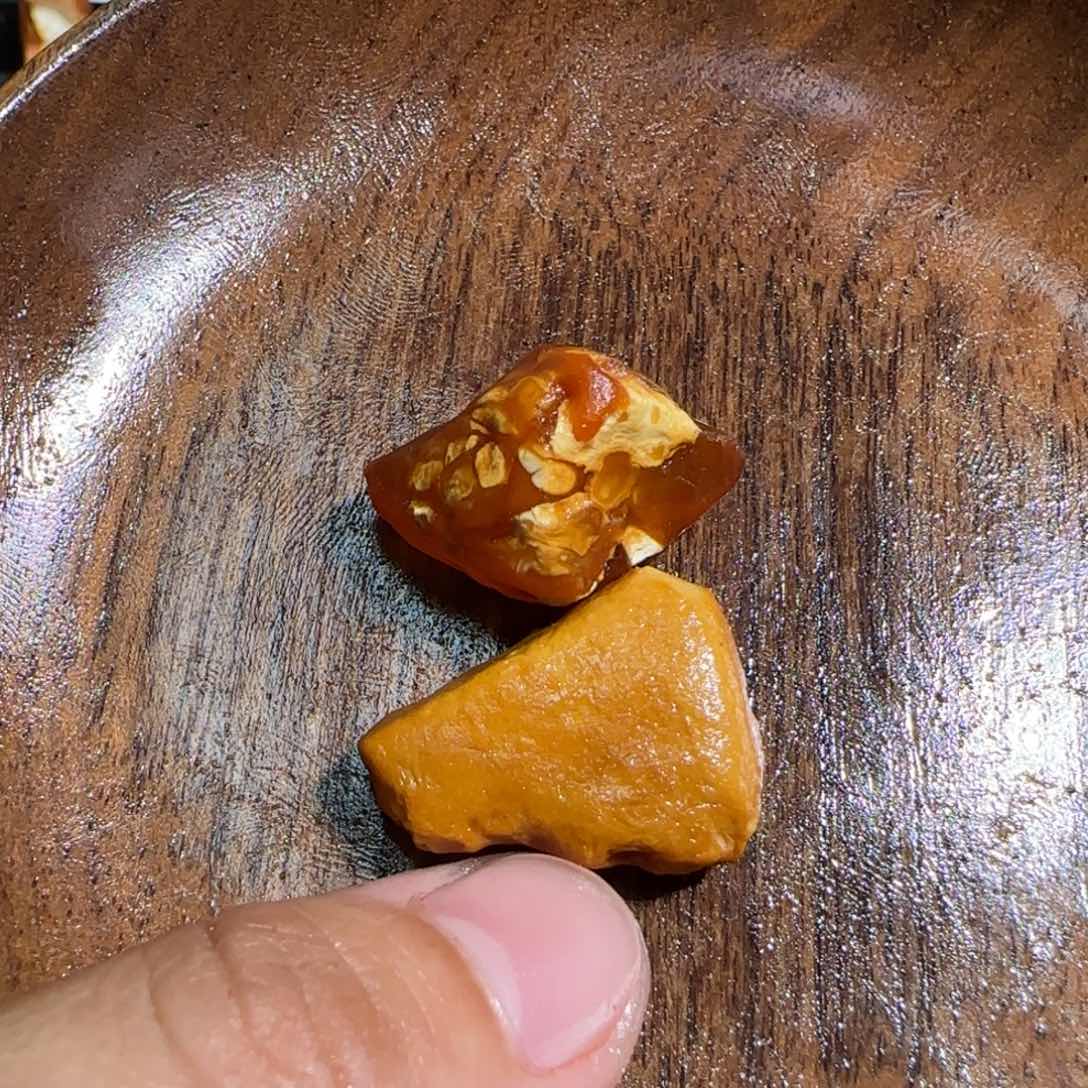 裸石琥珀未镶嵌我***白专属定制