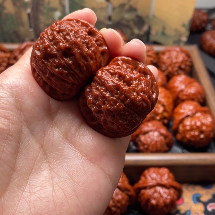 A***A吊坠文玩核桃血麒麟于