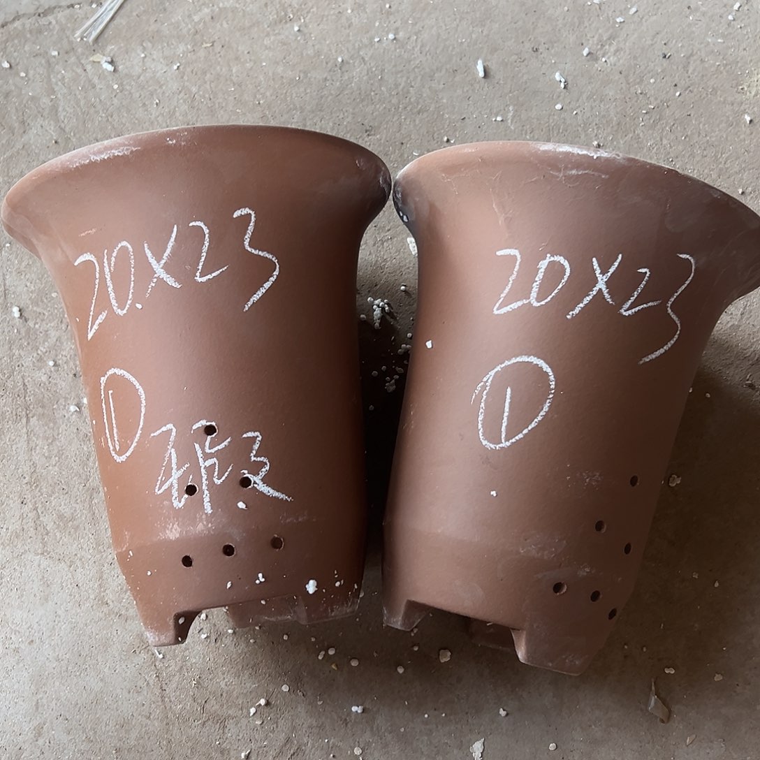 执***着紫砂花盆宜兴紫砂花盆源头