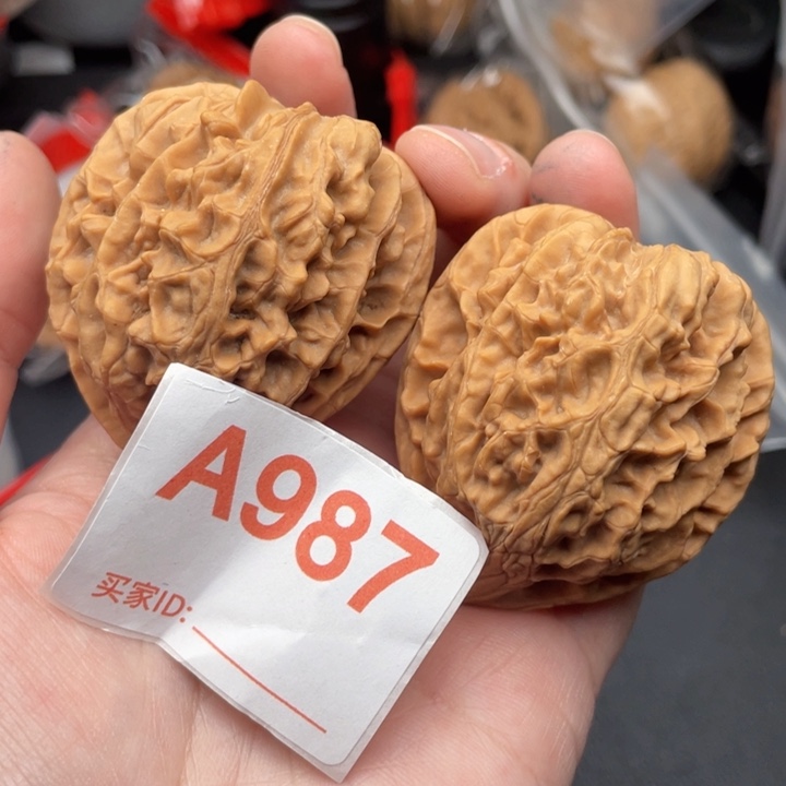 文玩核桃吊坠核桃