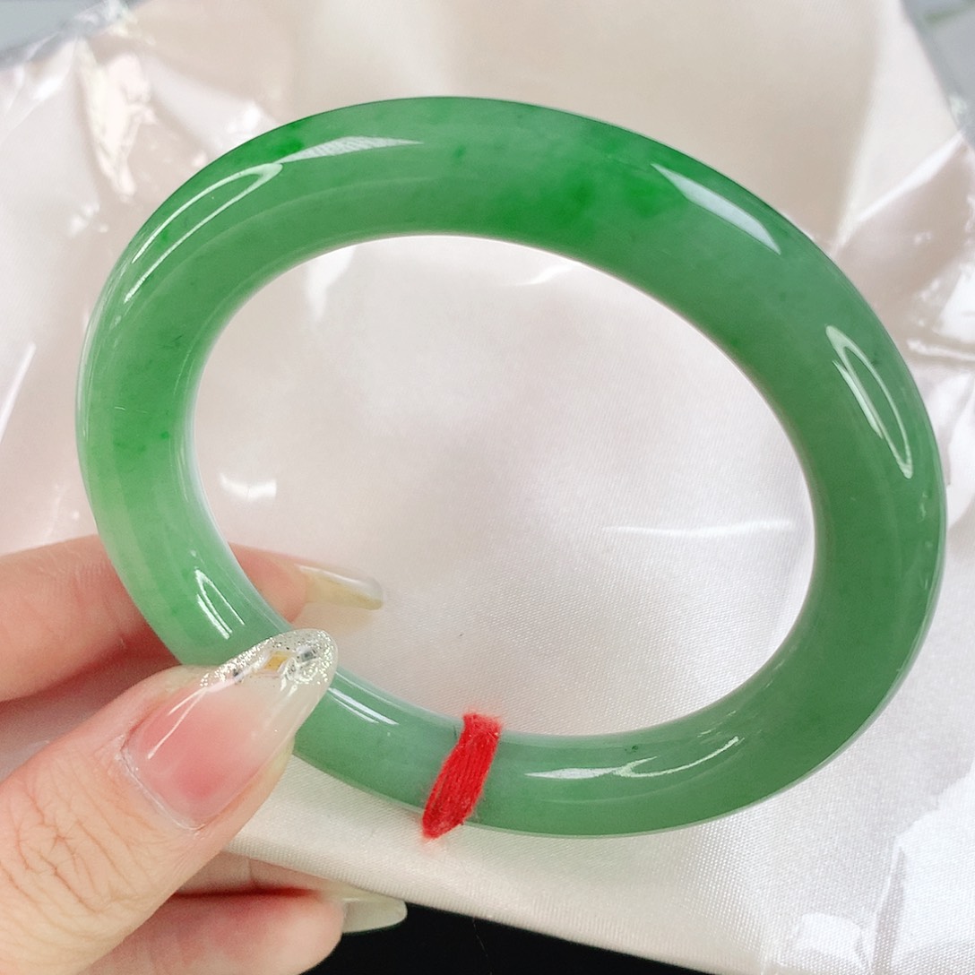 翡翠手镯未镶嵌1117翡翠