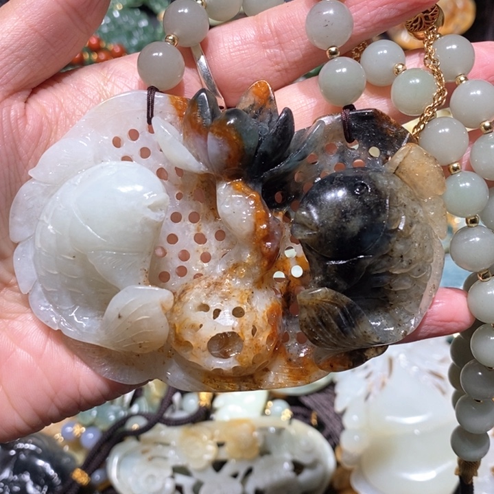 岫玉毛衣链未镶嵌