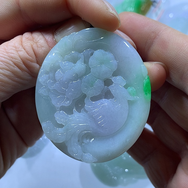翡翠未镶嵌颈饰天然翡翠A货吊坠