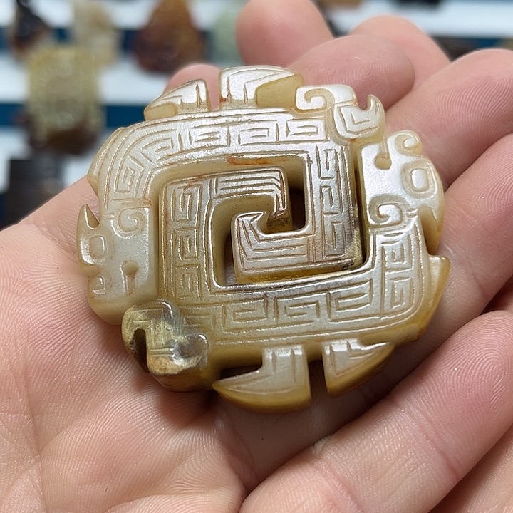 和田玉挂件未镶嵌