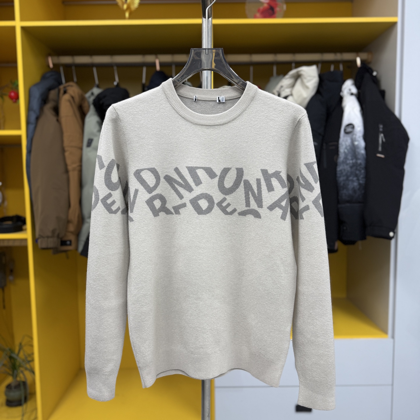 L563秋冬男士圆领套头时尚提花毛衣男柔软舒适打底衫针织衫