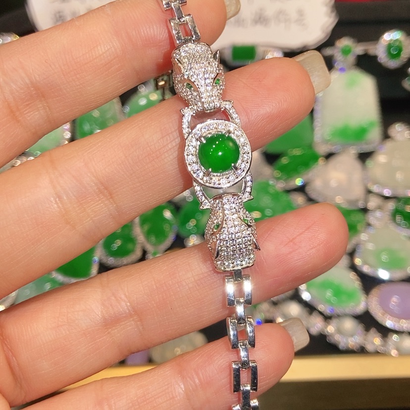 【闪购商品】颈饰未镶嵌翡翠天然翡翠