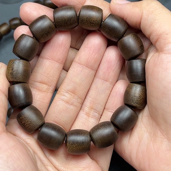 沉香碎屑沉香白棋玉化1.4