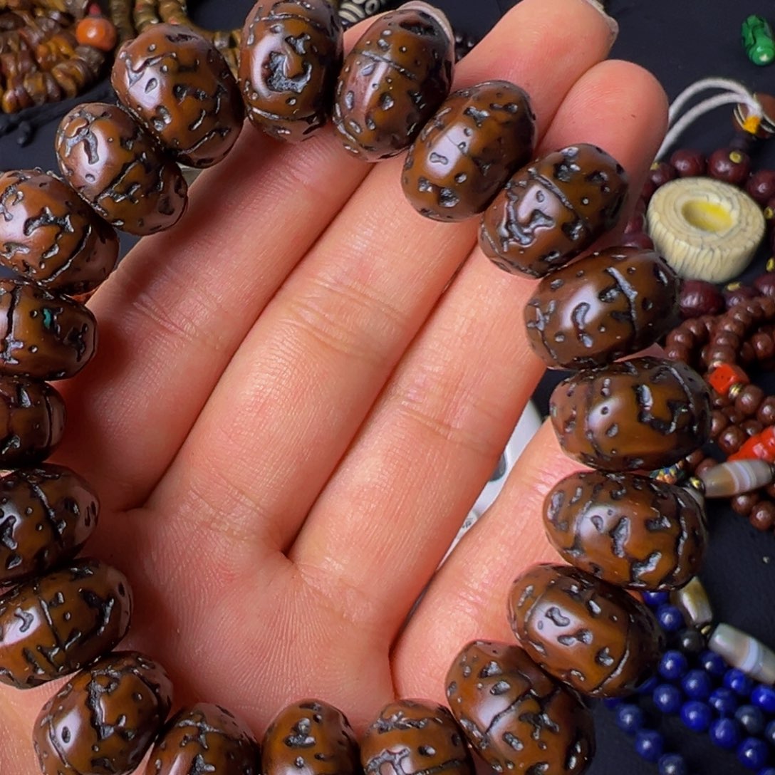 大果紫檀（缅甸花梨）美****e