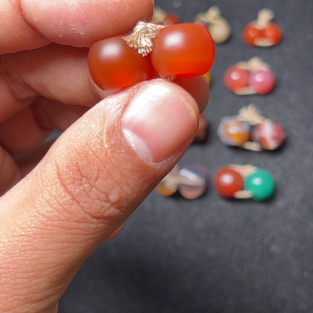 山***新玛瑙/玉髓未镶嵌配饰