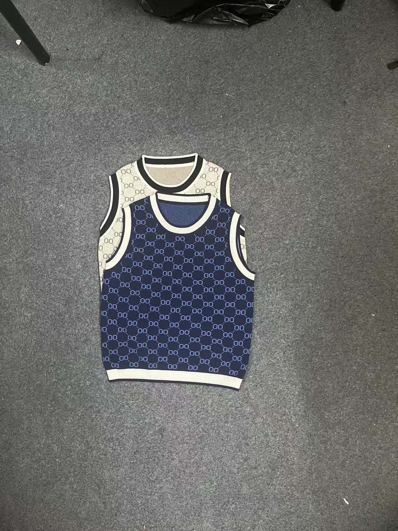 A235【坤坤】2025新款时尚女士背心