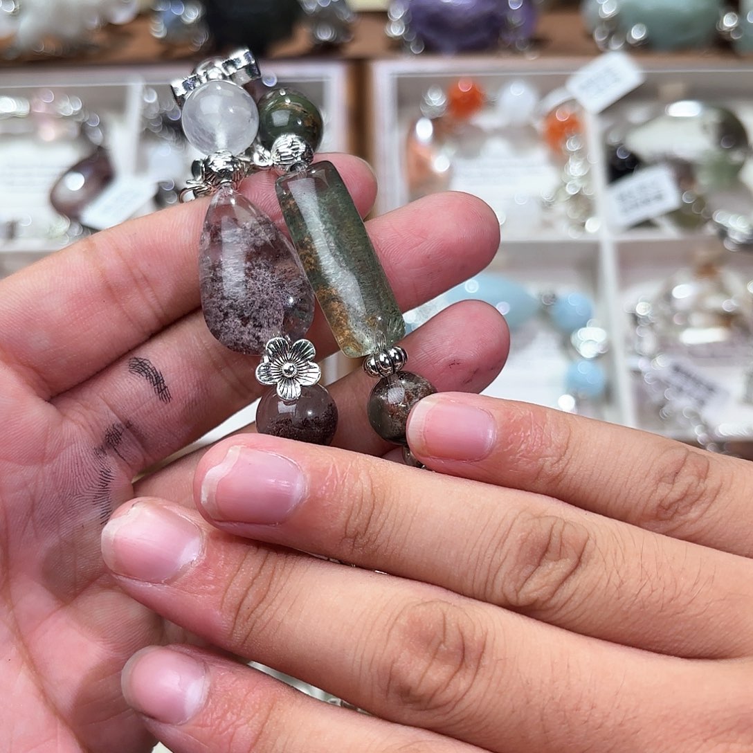 佳****水晶手串合金水晶