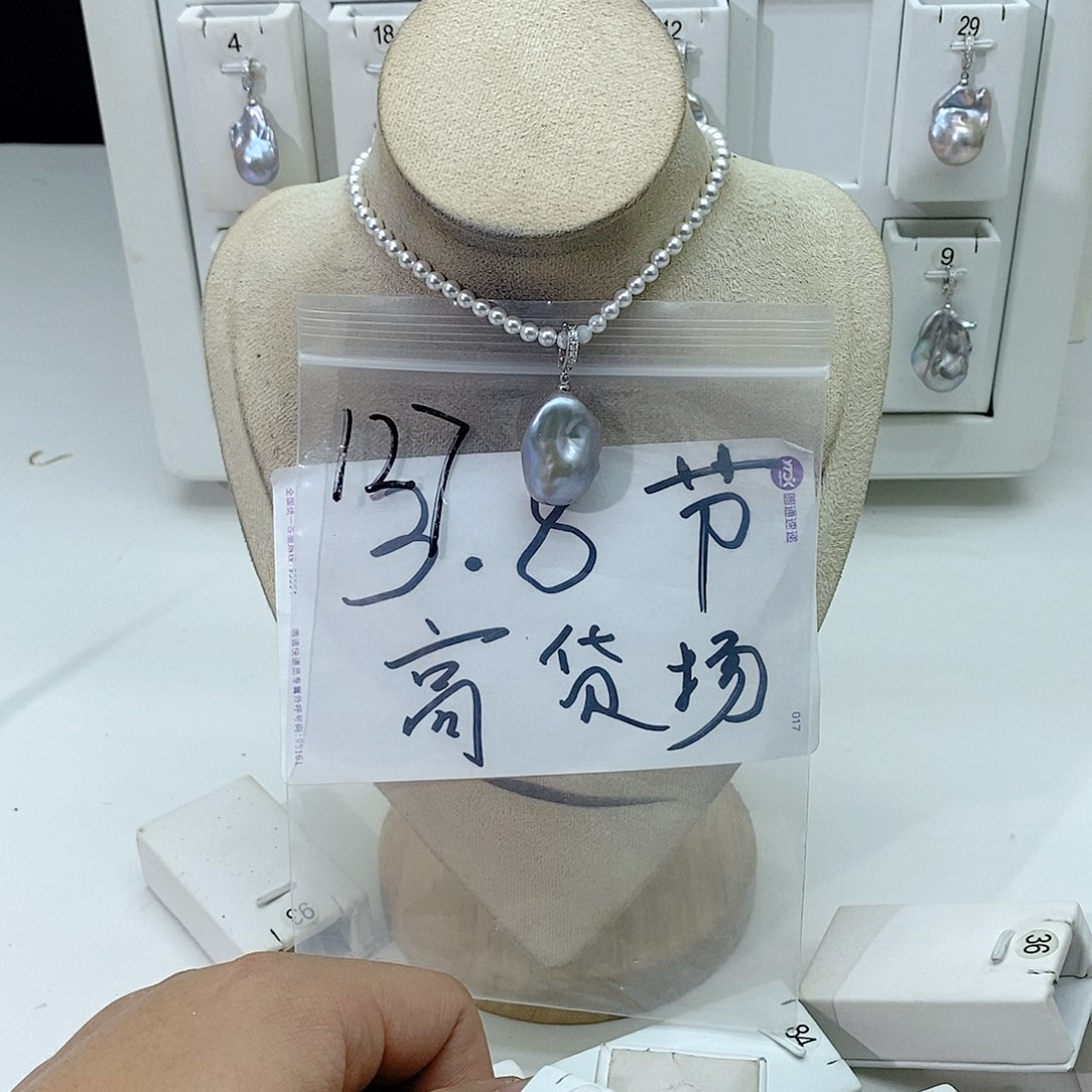淡水珍珠颈饰合金
