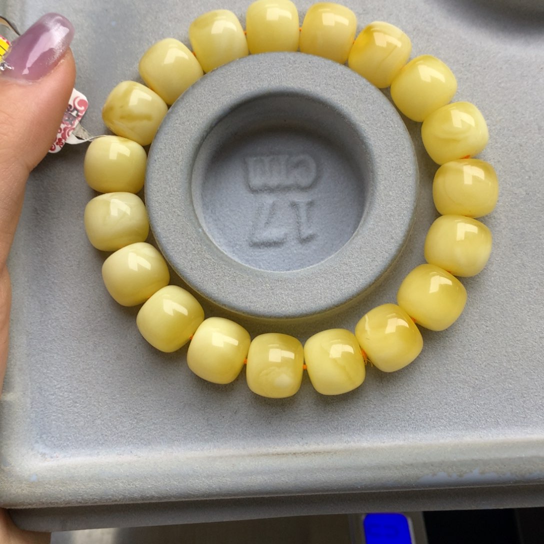 蜜蜡珠宝奇石未镶嵌30