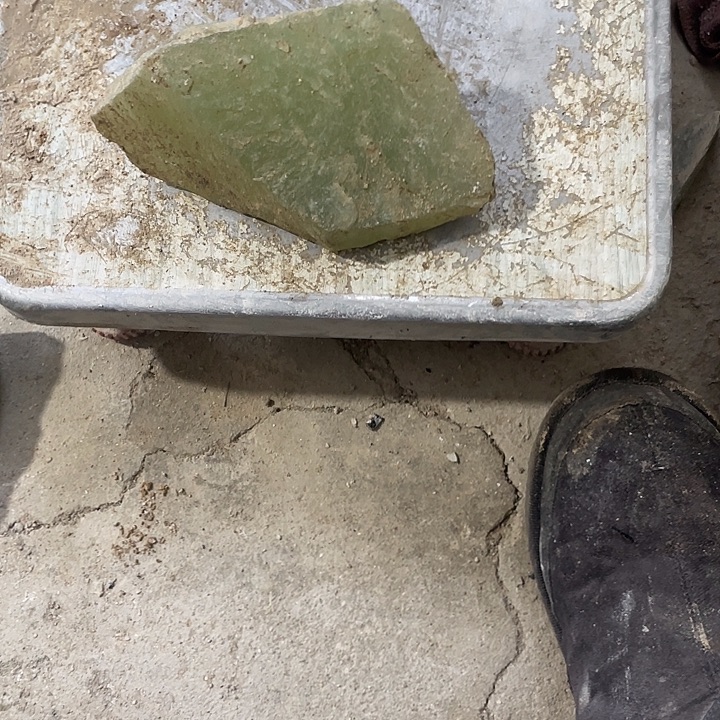 飞***7蛇纹石玉未镶嵌天然岫玉多样性发一