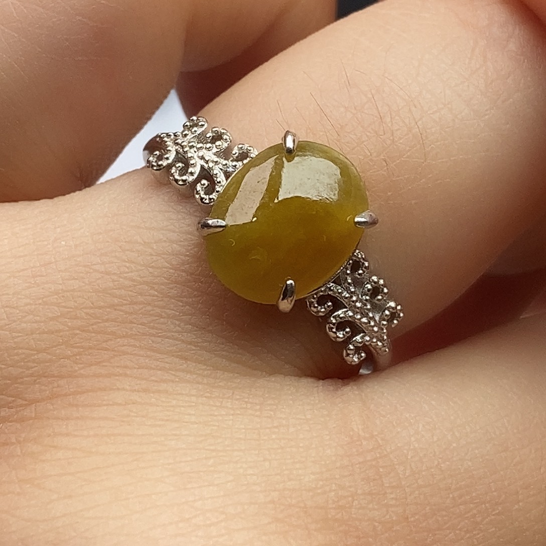 翡翠未镶嵌戒指翡翠