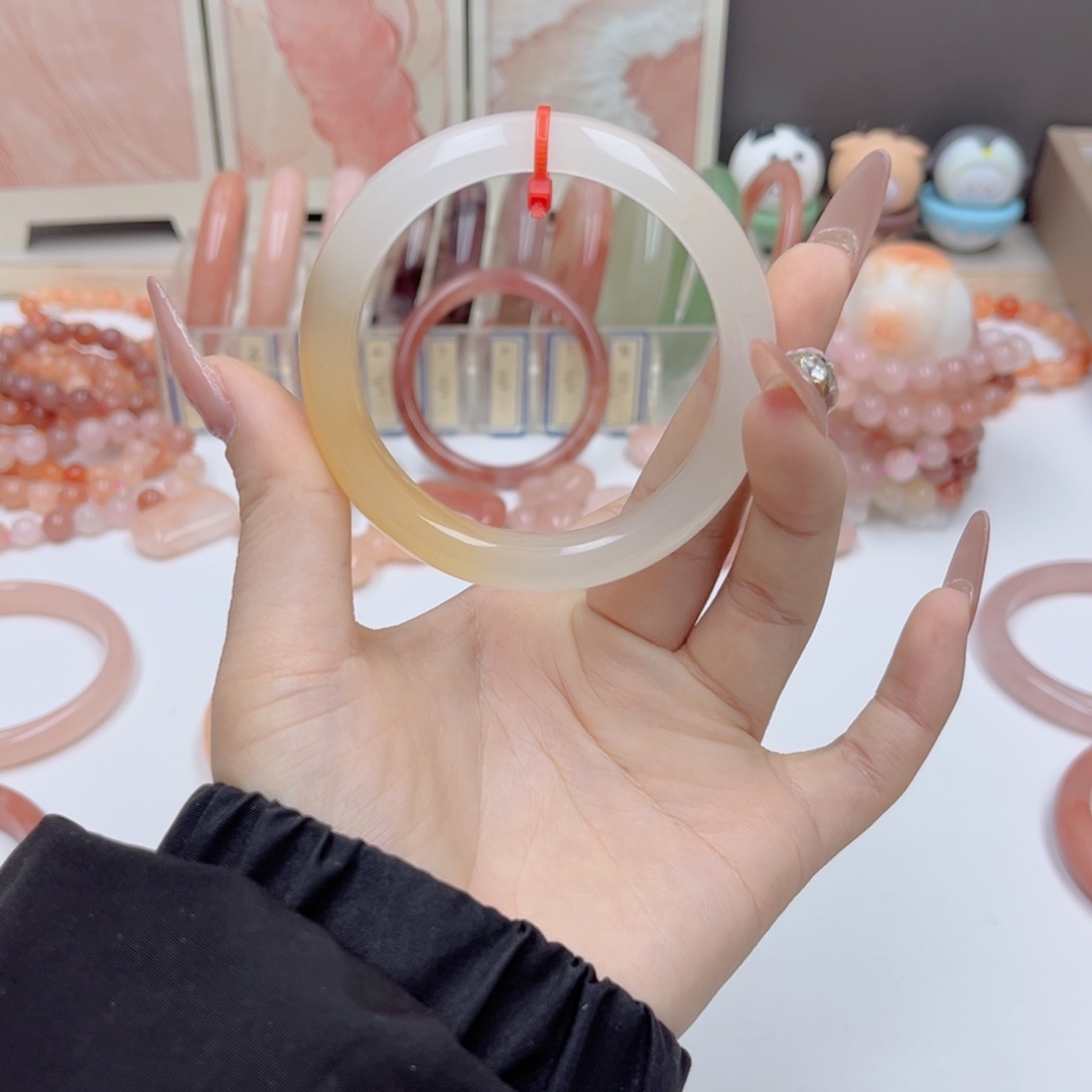 未镶嵌手镯石英质玉小*